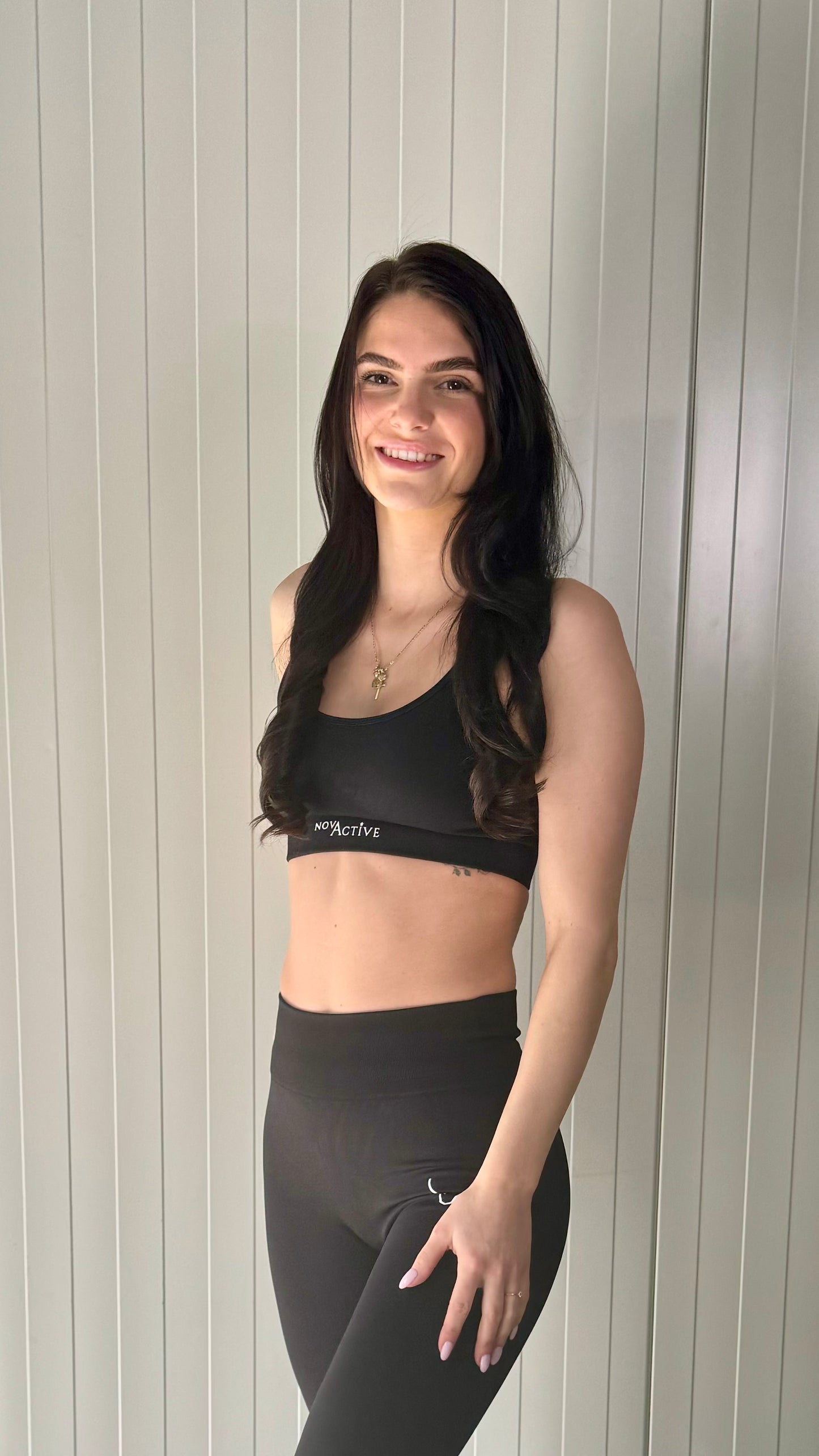 Strappy back bra black