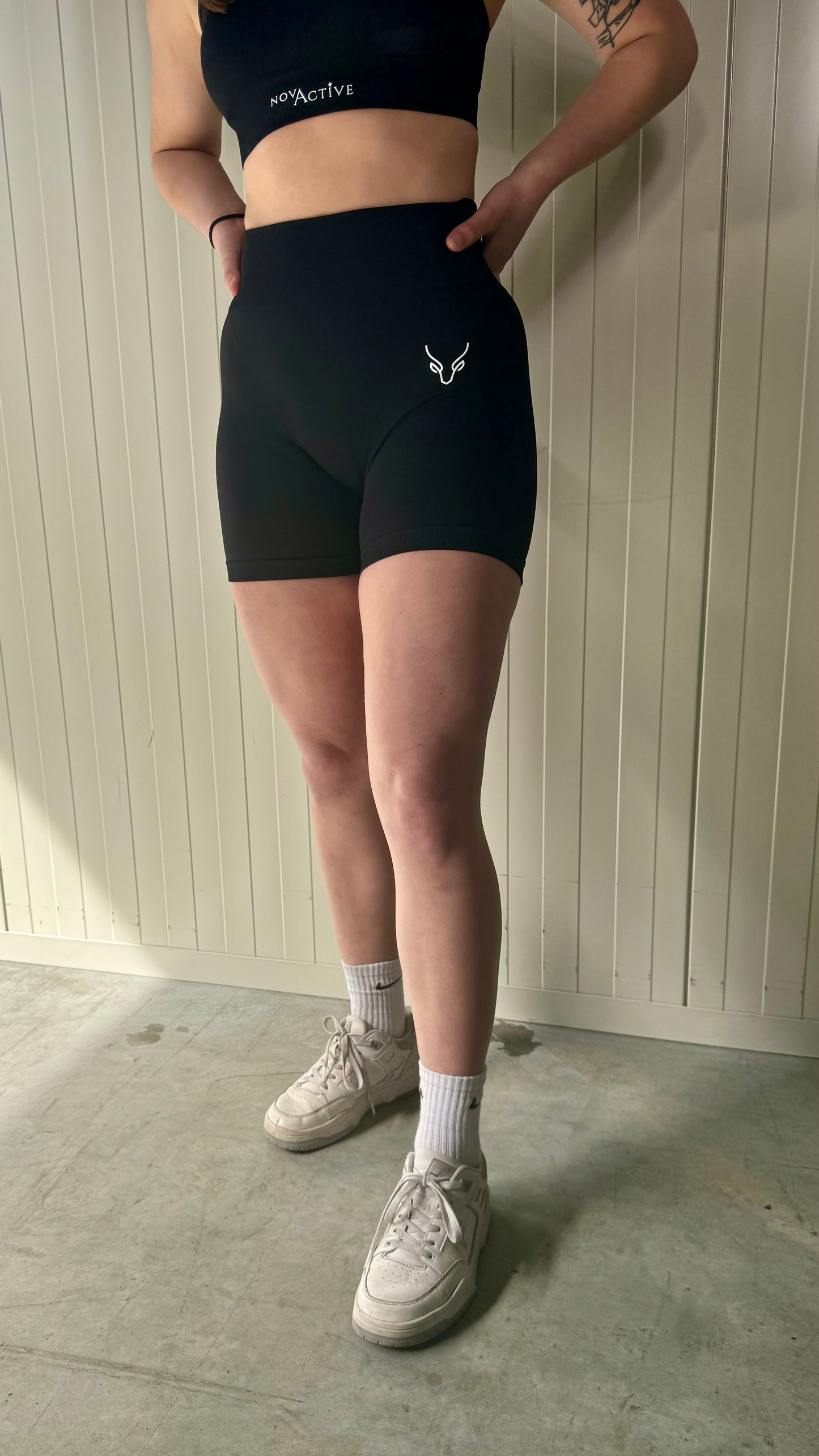 Shorts black